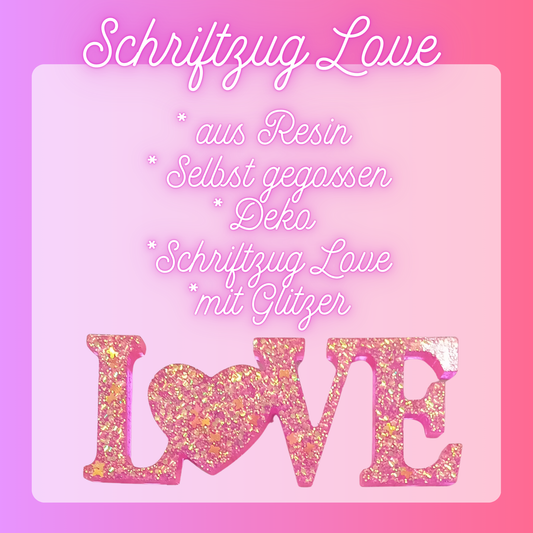 Schriftzug LOVE